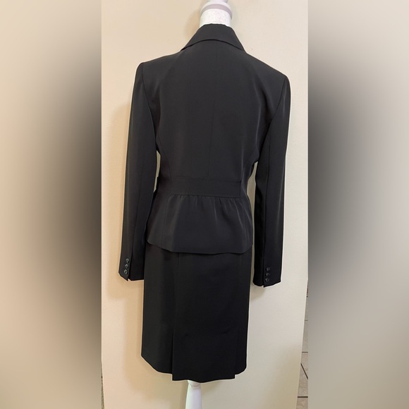 Nine West Women’s Suit 2 Pieces Set Black Jacket Blazer & Skirt Size 2 - Picture 12 of 17